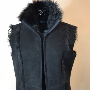 Relativity Faux Suede and Fur Fully Zippered Vest